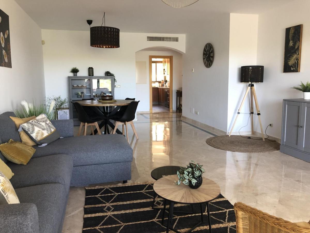 Albatros Golf View 2394 Apartment Casares Bagian luar foto