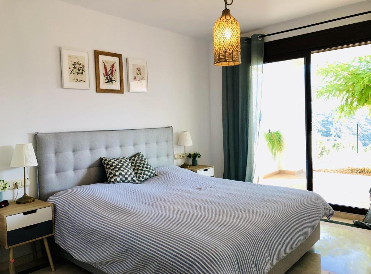 Albatros Golf View 2394 Apartment Casares Bagian luar foto