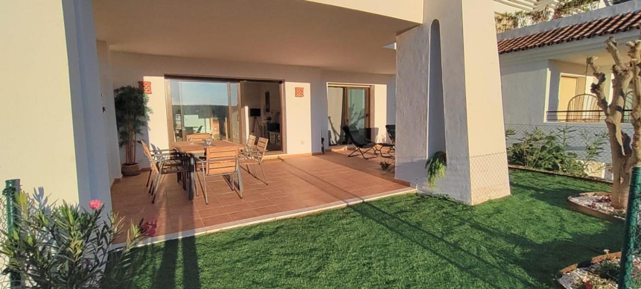 Albatros Golf View 2394 Apartment Casares Bagian luar foto